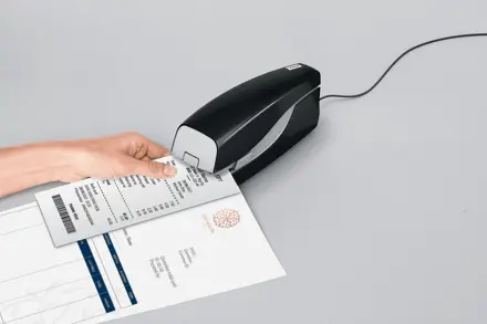 Grapadora eléctrica de grapado plano E-120 Contactless de Petrus